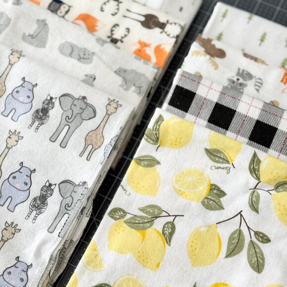 Hudson Neutral Baby Receiving Blankets LOT OF 8 - BRAND NEW (30x30 - Cotton) - Picture 2 of 3